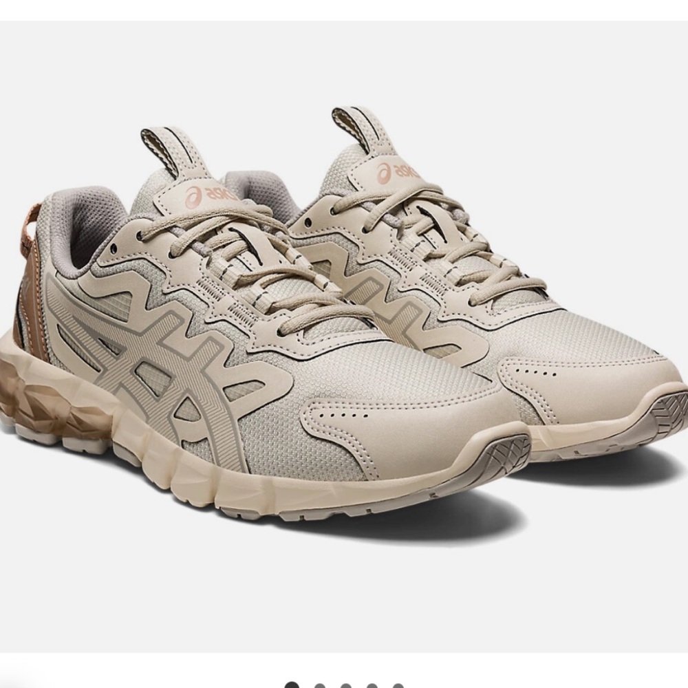 Like New Asics Gel-Quantum 90 Beige Sneakers (women US size 7)